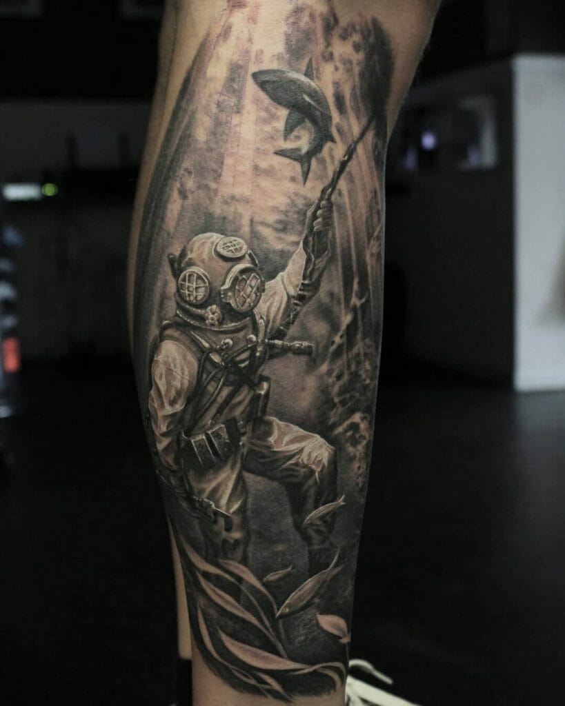 Grayscale Traditional Diver Tattoo