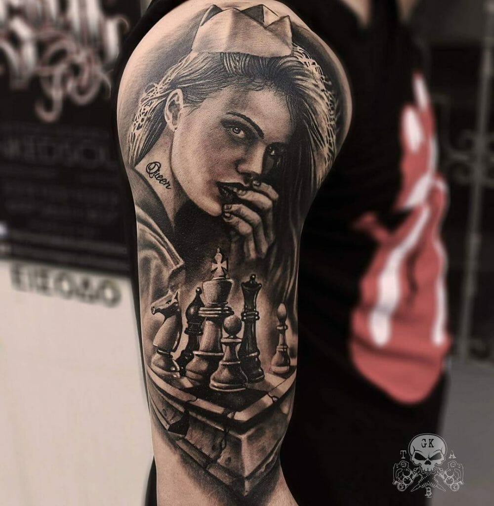  The Realistic Queen piece Tattoo