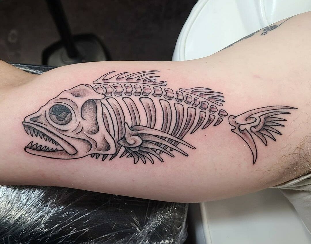 Fish character tattoo 11153309 Vector Art at Vecteezy