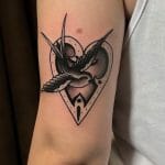 Best Traditional Swallow Tattoos
