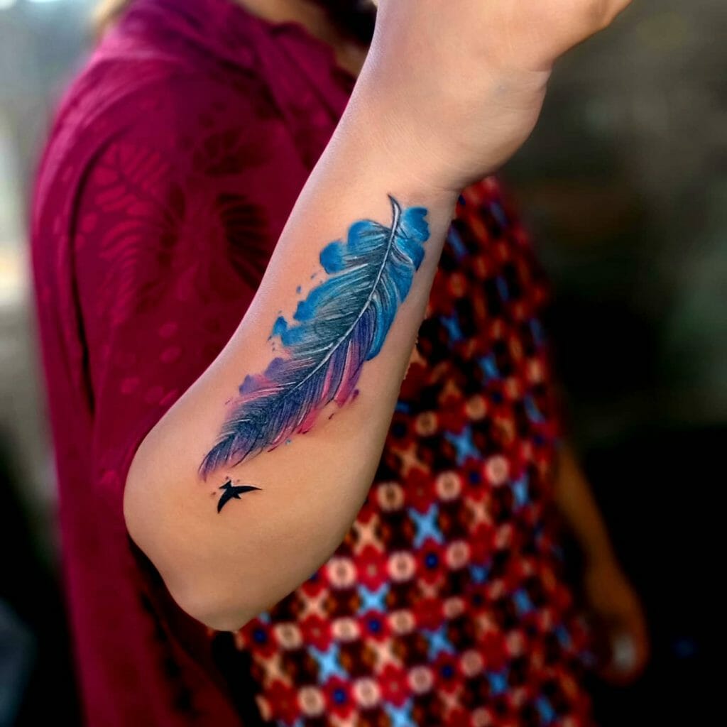 The Eye-Catching Bird Hand Tattoo Designs