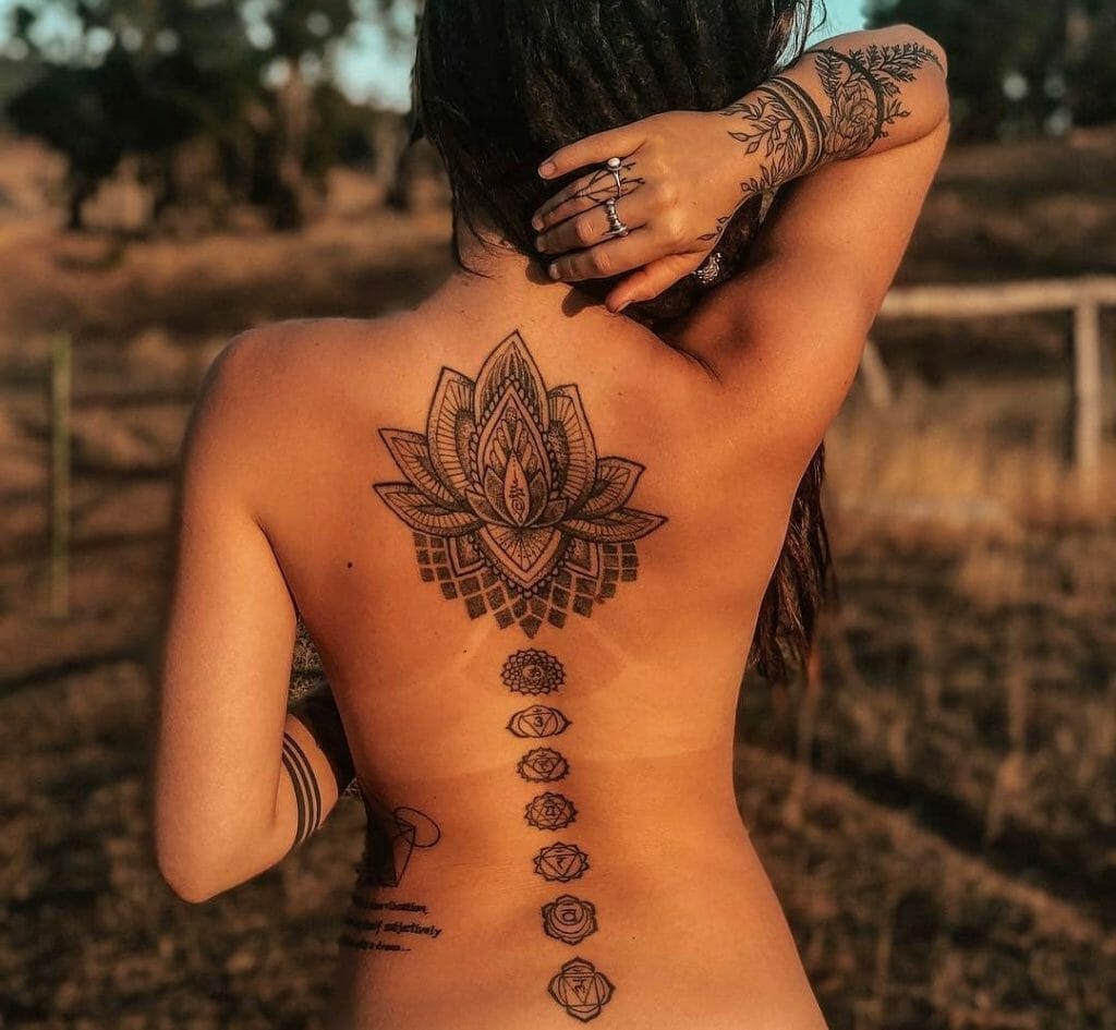 Naagin 3 actress Pavitra Punia flaunts a 7 chakra tattoo on her bare back