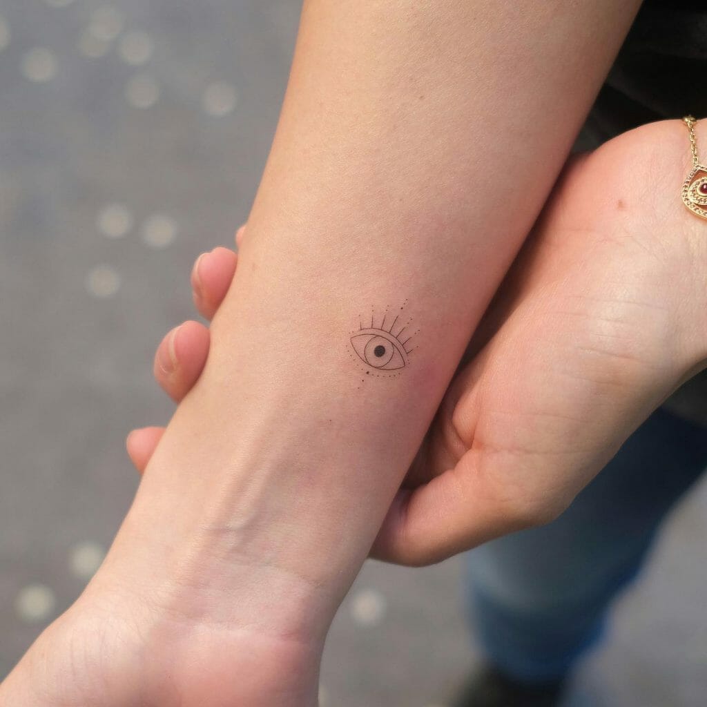 Cute Small Wrist Tattoos Ideas