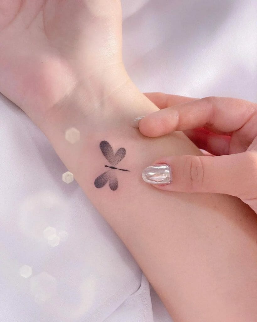 Dragonfly Tattoo Design On Hand ideas
