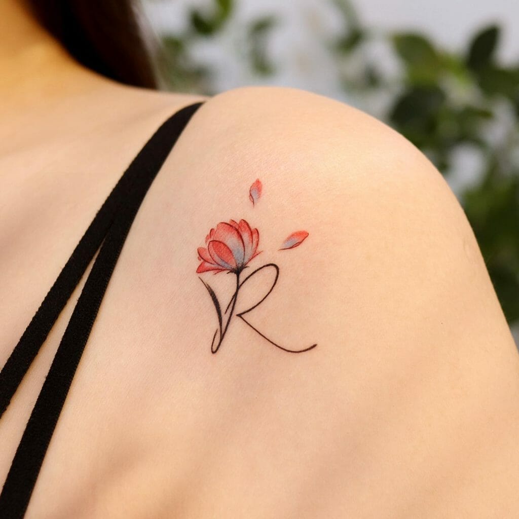 Small Tattoos For Women On The Clavicle ideas
