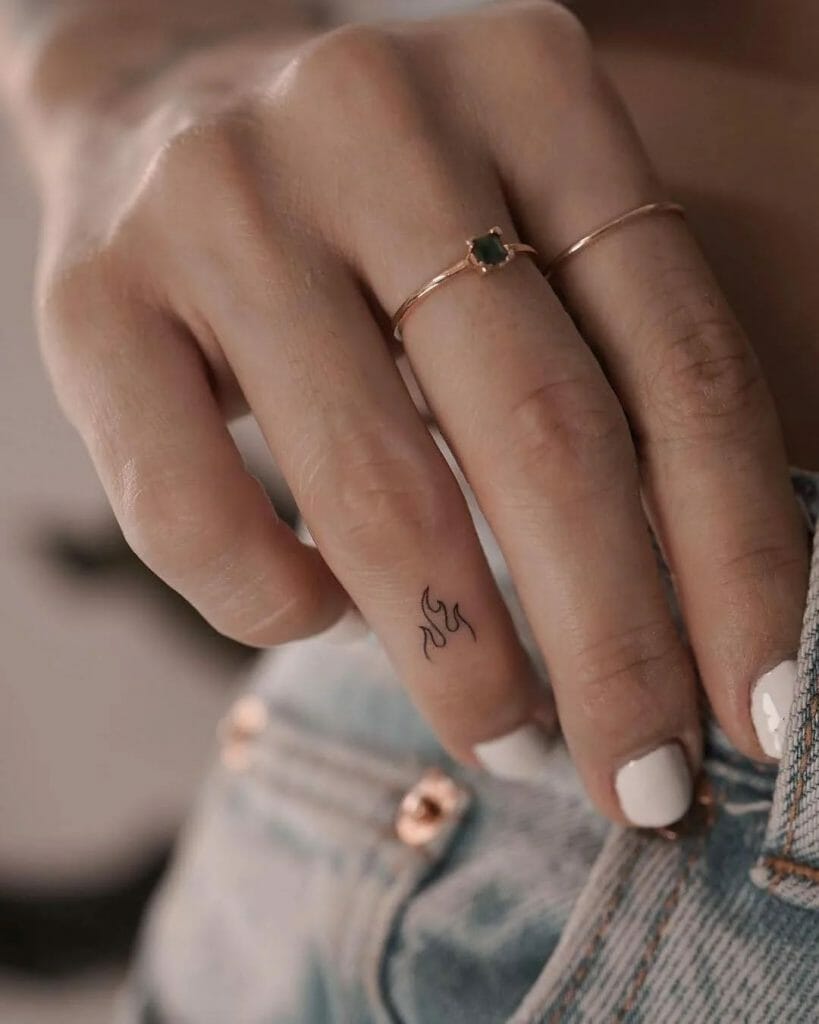 Small Tattoos On Fingers