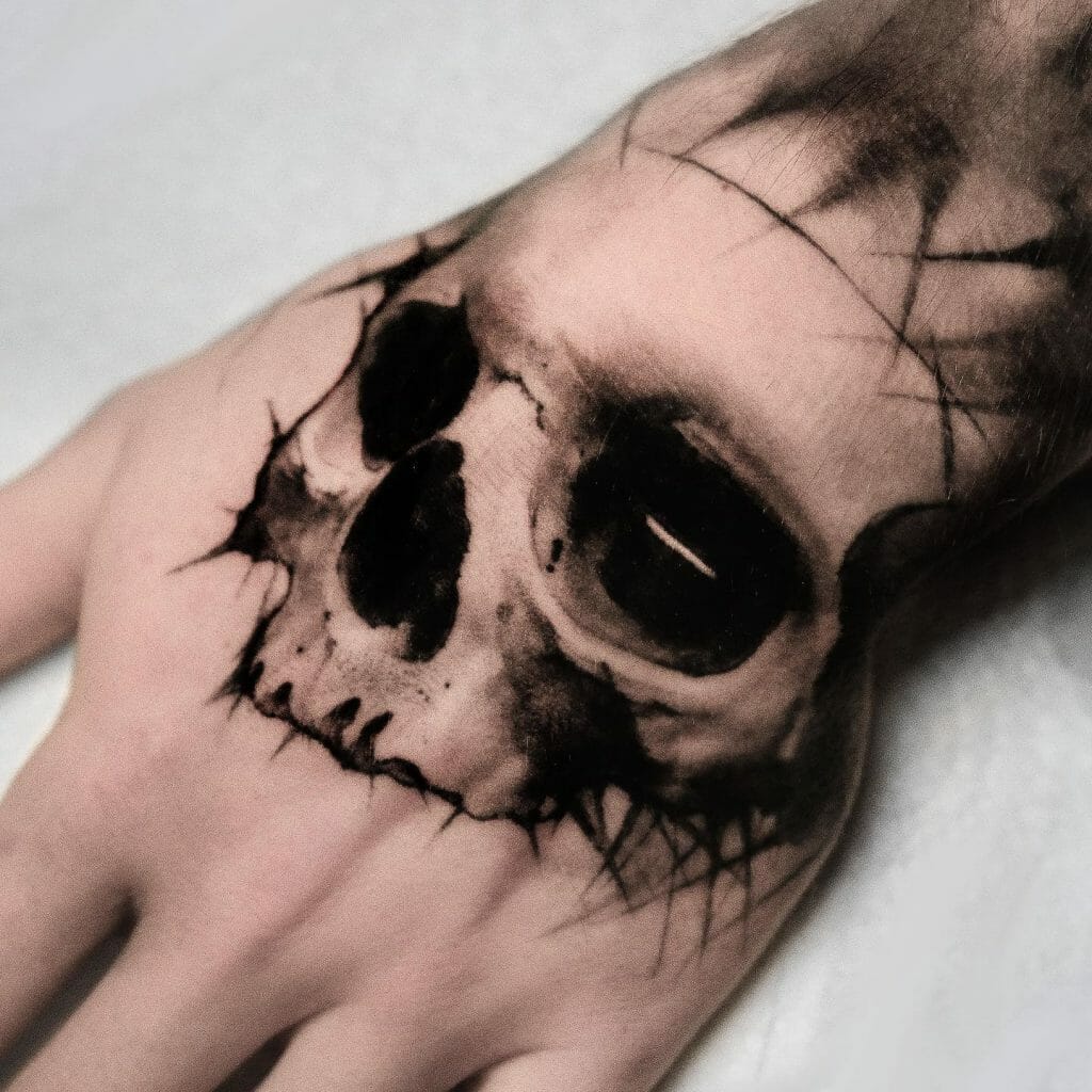 Traditional Skull Tattoo