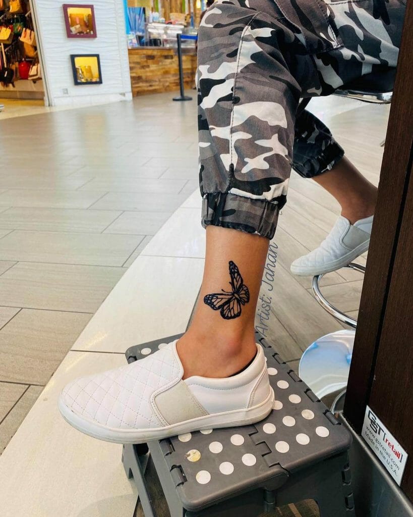 Butterfly Henna Tattoo On Legs