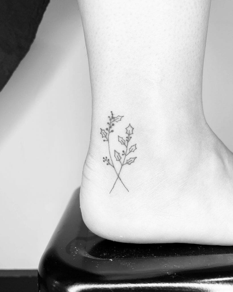 Minimal Holly Tattoos That You Can Place Anywhere