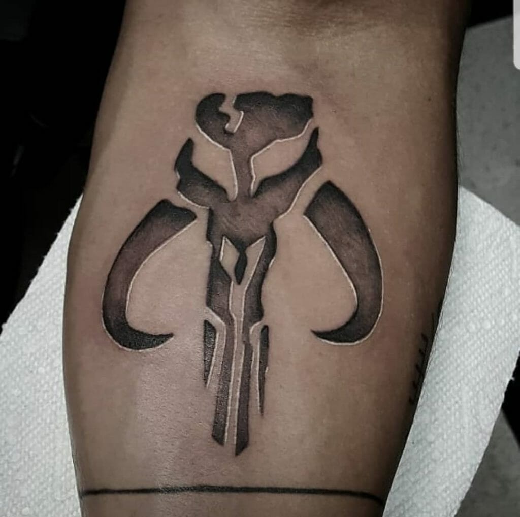 Mandalorian tattoo Mythosaur | Mandalorian tattoo, Tattoos, Skull tattoo