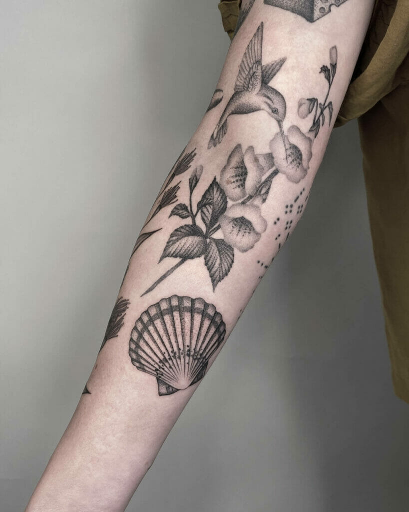 Beautiful Flowers and Hummingbird Tattoo Designs for Men