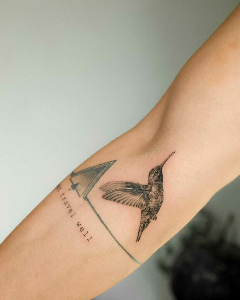 Cool Black Ink Hummingbird Tattoo Ideas for Men