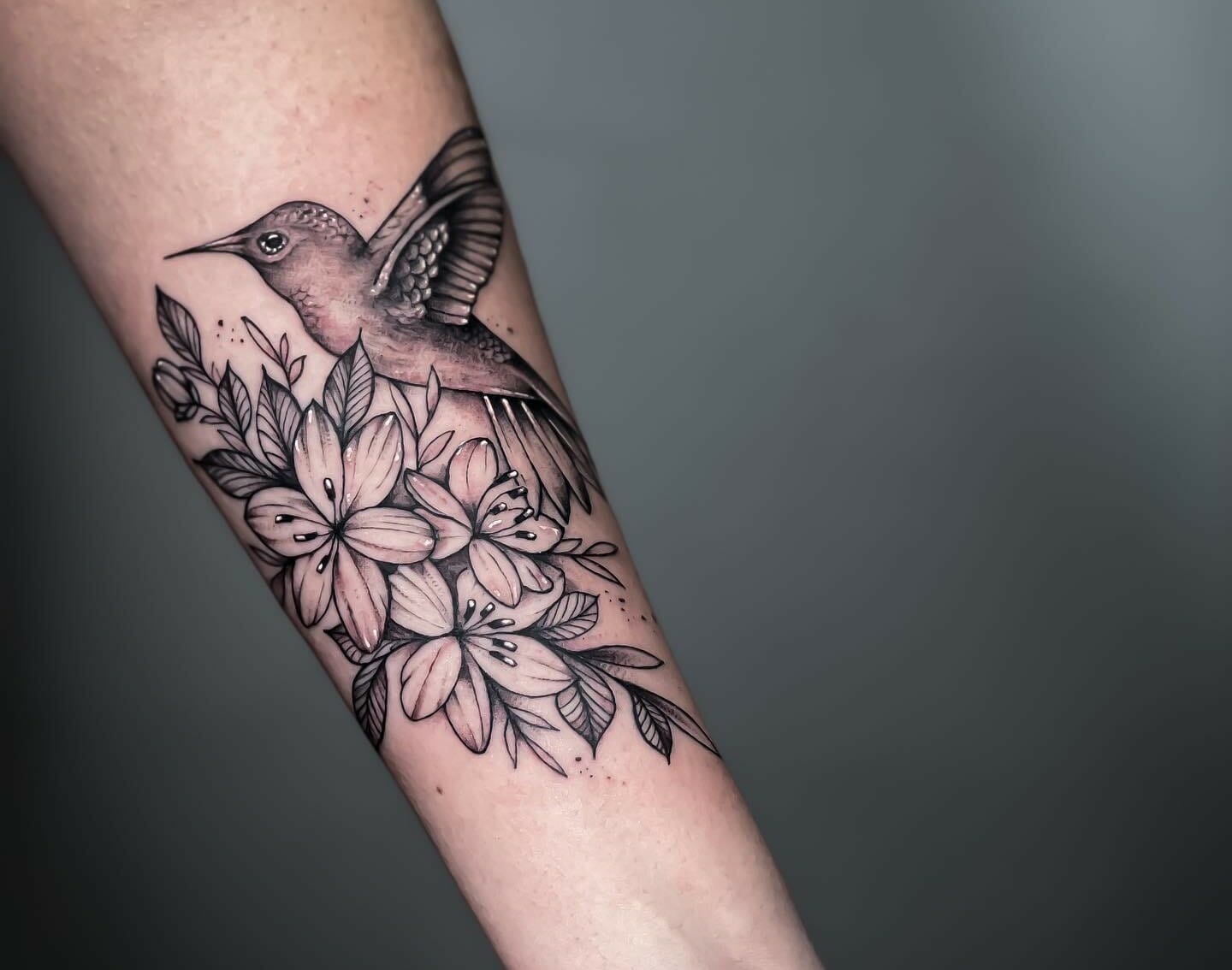 Bright tattoos by Jason Sketchy Lawyer  iNKPPL  Flower tattoo shoulder Hummingbird  tattoo Traditional tattoo hummingbird