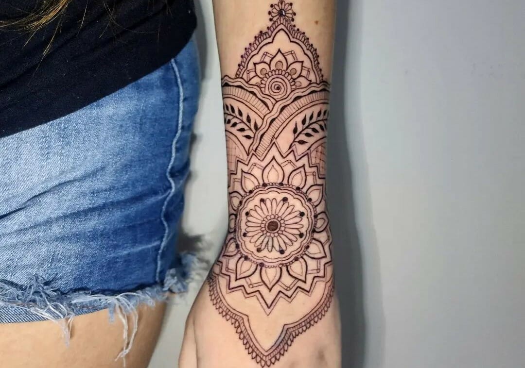 81 Fancy Mandala Tattoos On Wrist  Tattoo Designs  TattoosBagcom