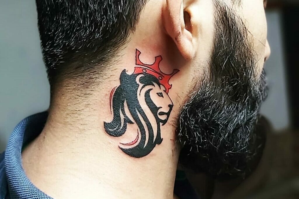 Tattoo Page - Dope tiger neck tattoo by IG: @alex_prida 🐯 | Facebook