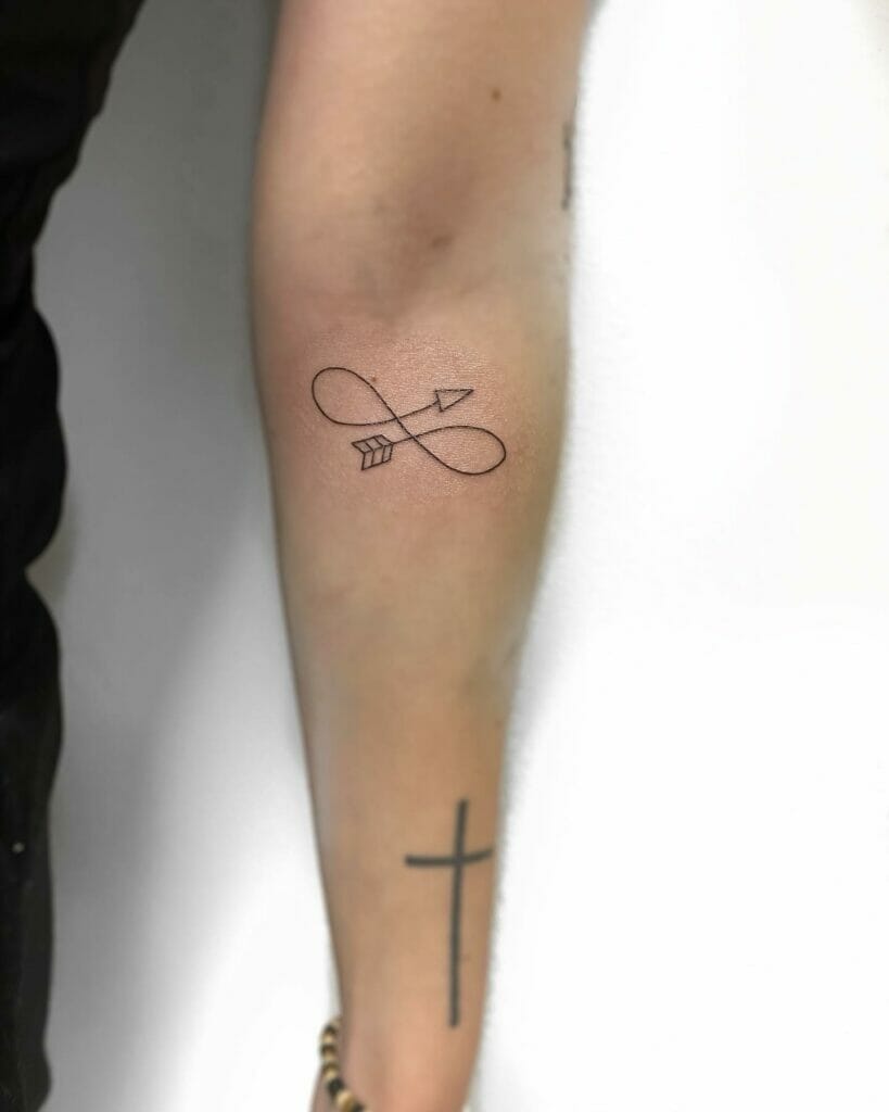 Female Infinity Arrow Tattoo