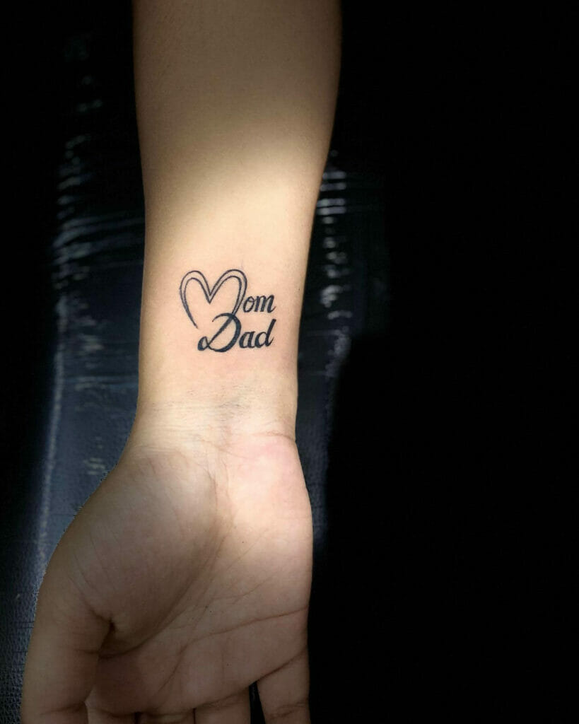 Lettering Mom Dad Tattoo Designs