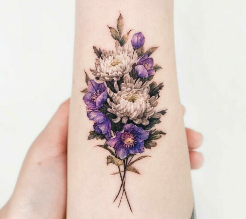 Chrysanthemum Flowers Tattoo Design Set Traditional Stock Vector (Royalty  Free) 499130818 | Shutterstock