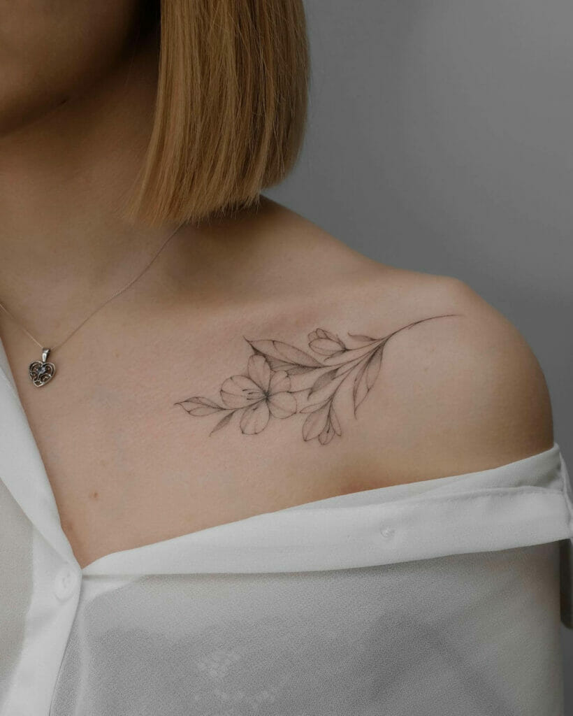Beautiful Small Flower Tattoos on Shoulder Ideas