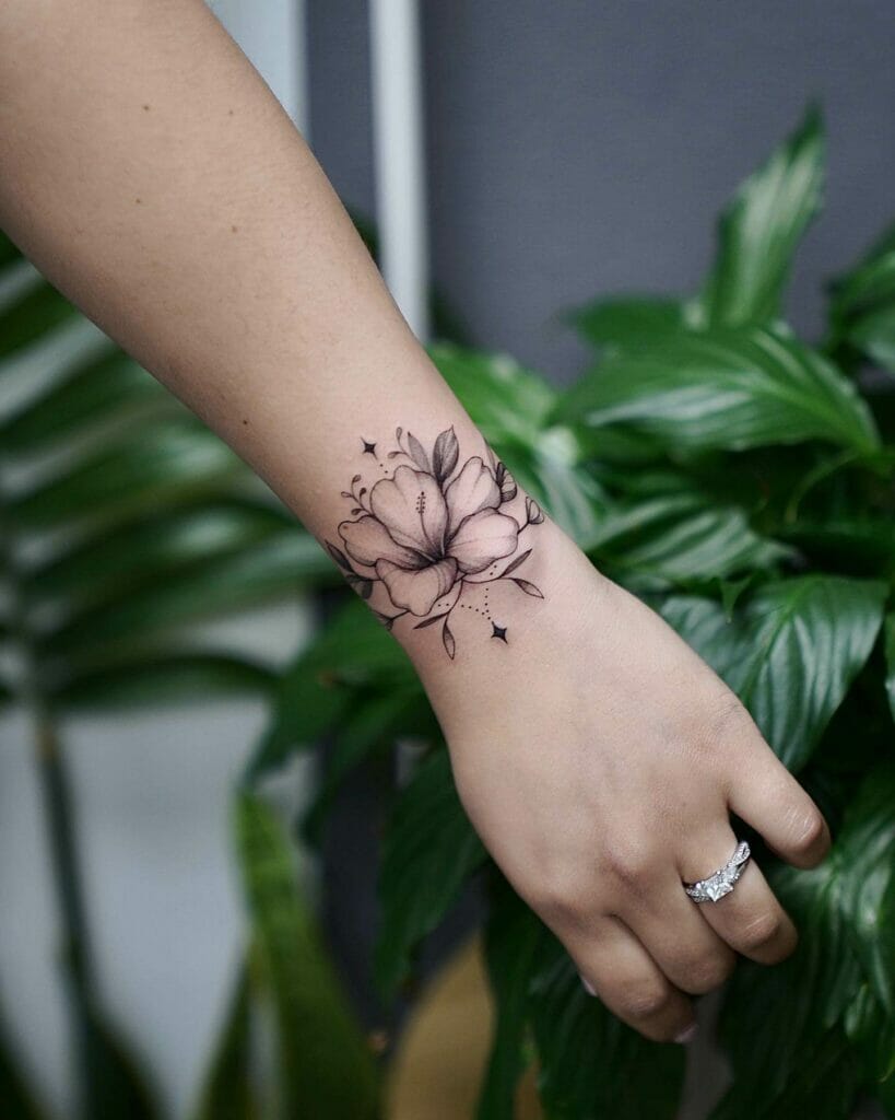 27 Colorful Hibiscus Flower Tattoos - SloDive