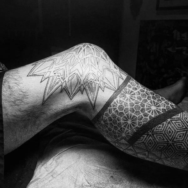 knee tattoo