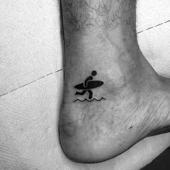 men small tattoo