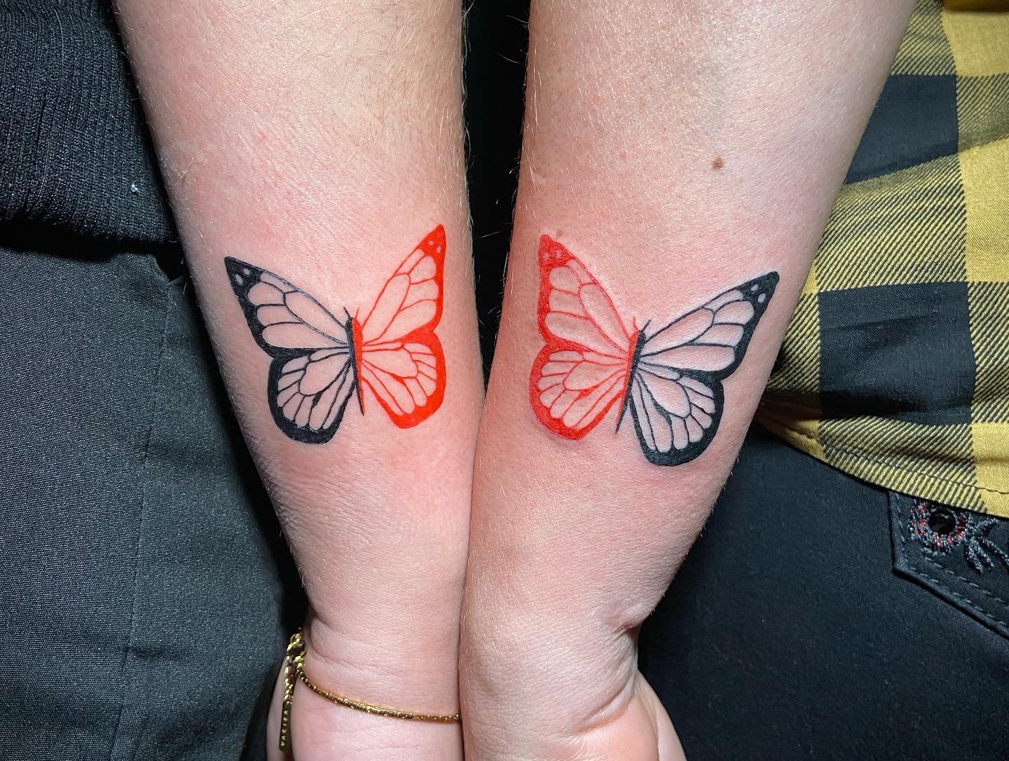 Niece and auntie matching tattoos Tattoo done by Johnny Blaze1tat2  blaze1tat2s inklahomatattoostudio guymonoklahoma cuteandsimple  By  Inklahoma Tattoos Studio  Facebook