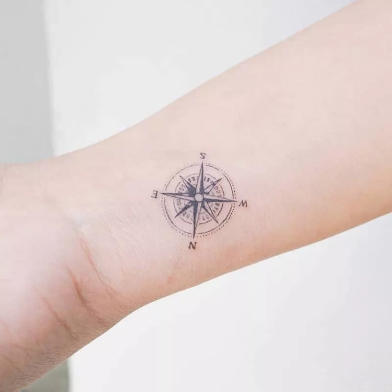 Compass Tattoo Stencil