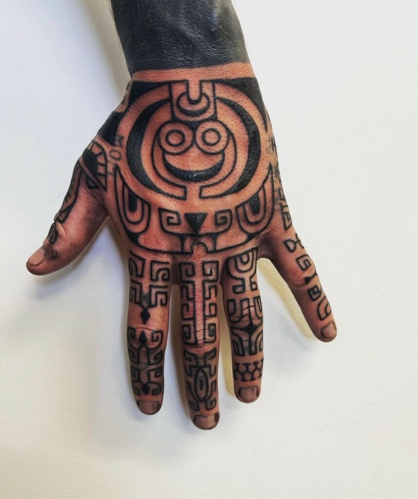 Finger Marquesan Tattoo