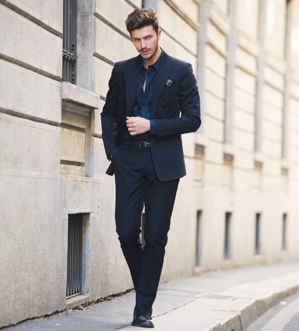 Black Suit With A Blue Shirt 585x647 