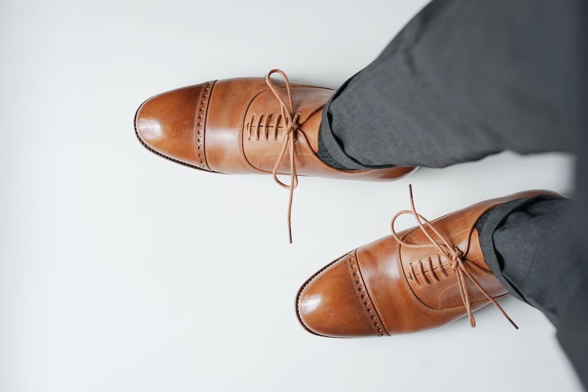 Elevate Your Style With Elegant Brown Oxford Shoes For Men